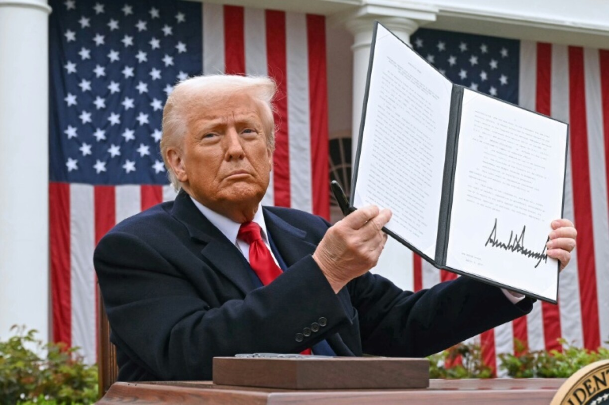 US President Donald Trump signed an executive order after delivering a speech on reciprocal tariffs
