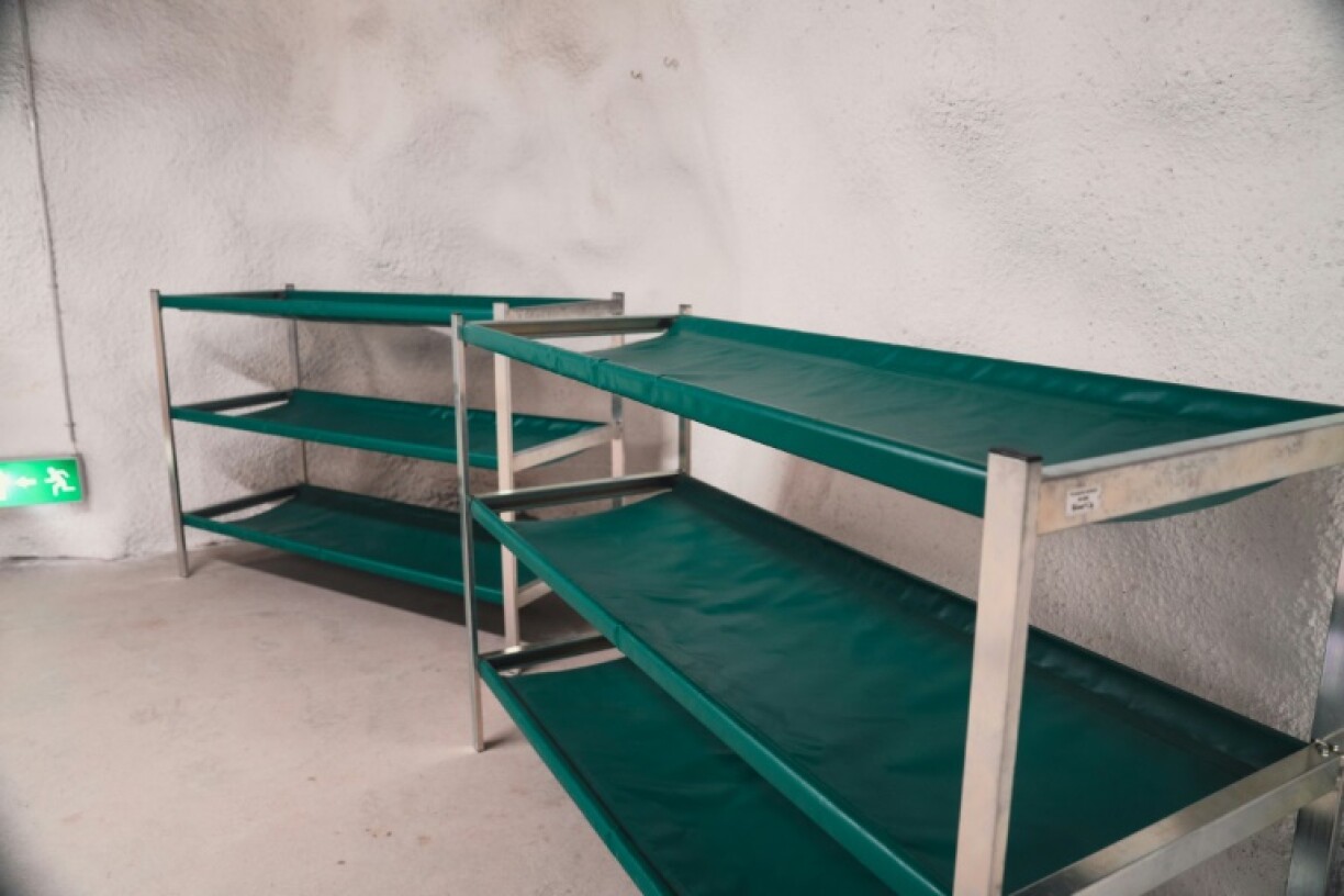 Bunk beds in the Merihaka civil defence shelter