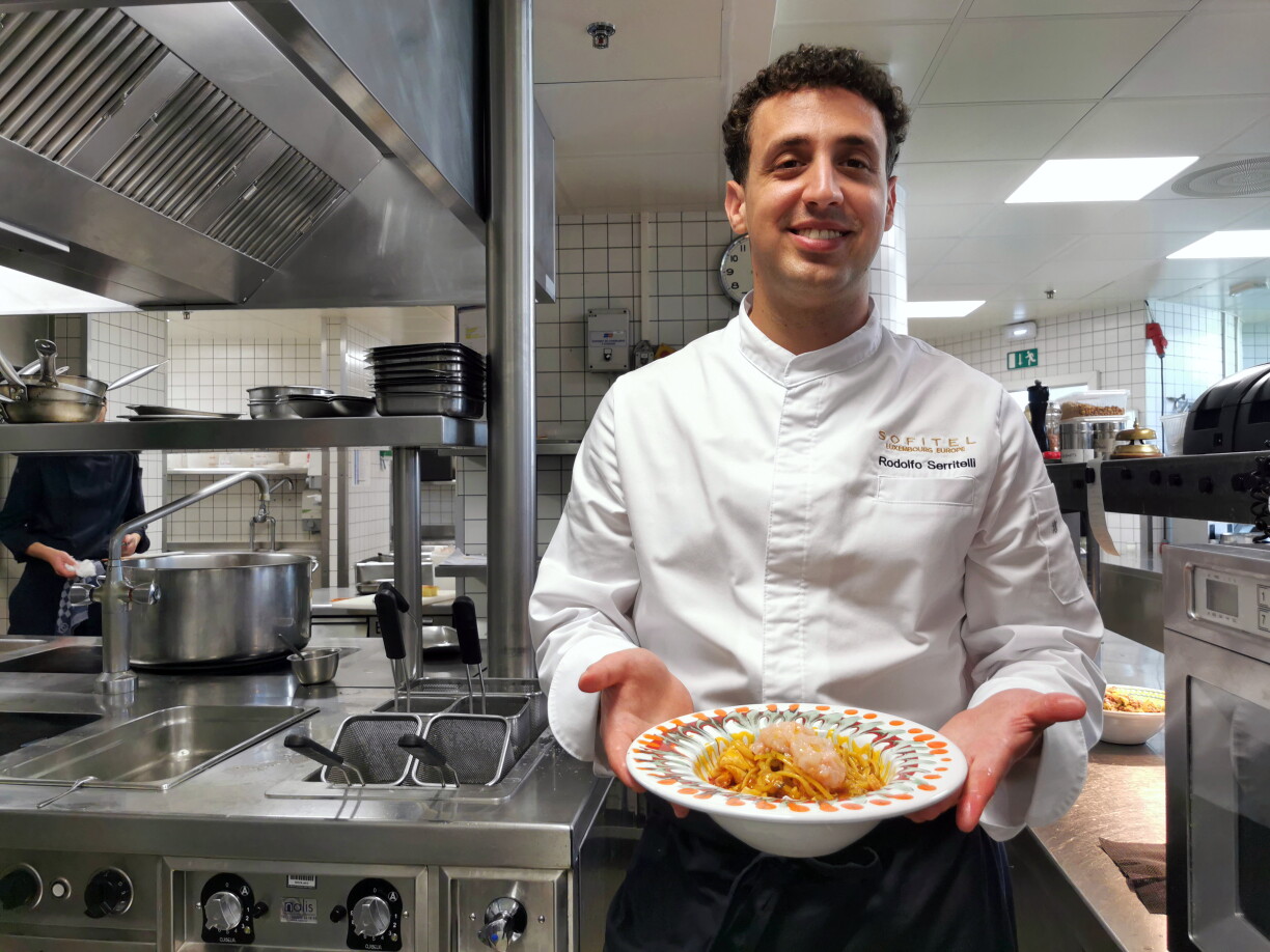 Les linguine aux palourdes, calamars et langoustines de Rodolfo Serritelli, la signature marine du chef italien.