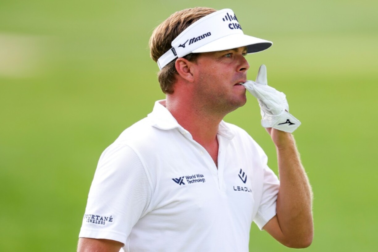 American Keith Mitchell fired his career-low PGA Tour round, a nine-under par 61, to seize the lead after the first round of the Truist Championship