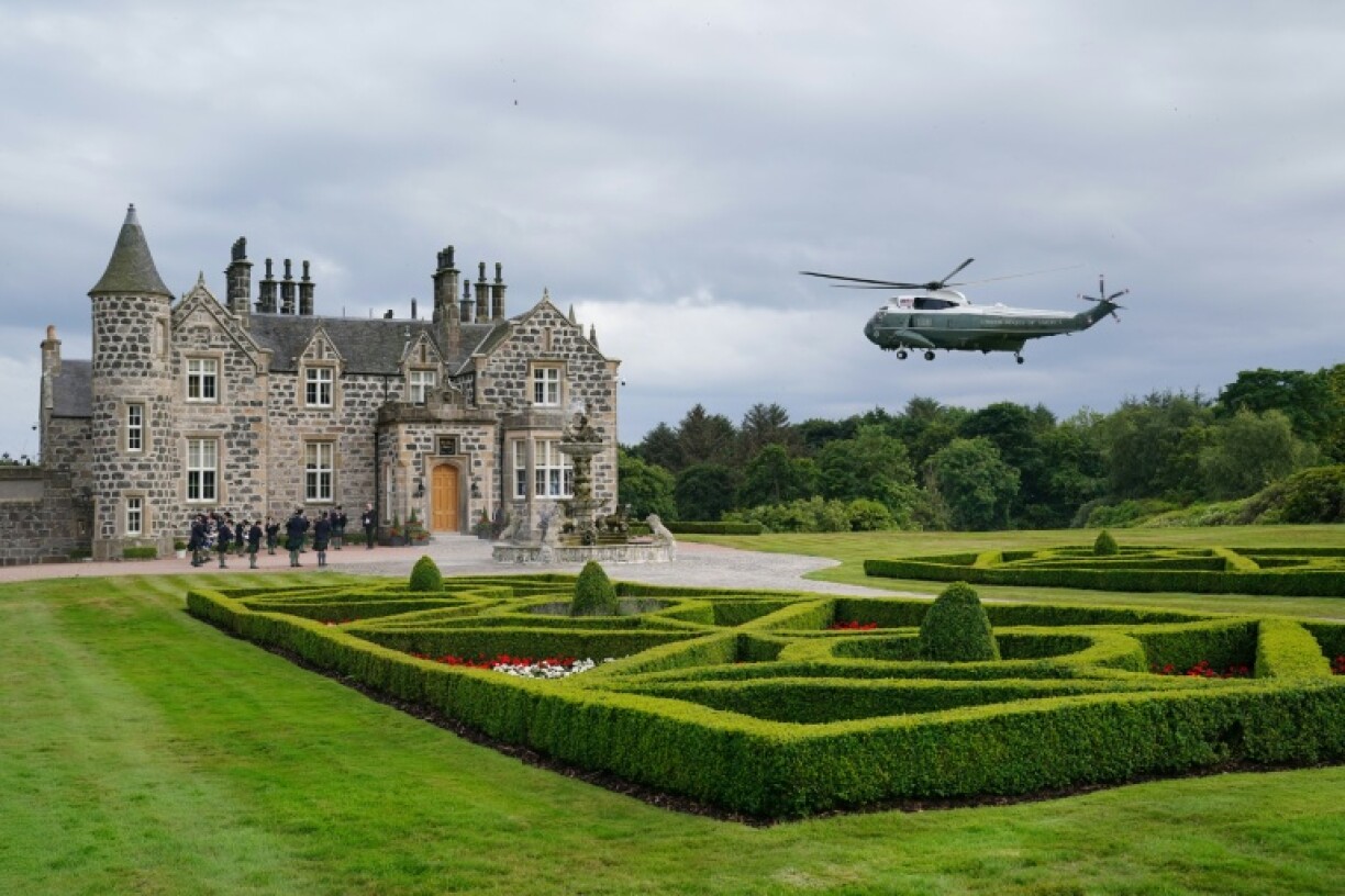 Marine One carrying US President Donald Trump and UK Prime Minister Keir Starmer arrives at MacLeod House on the Trump International Estate in Balmedie, Aberdeenshire