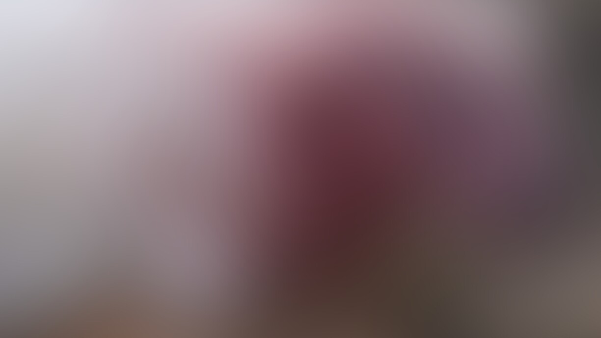 Warnung: Sensibele Contenu. Klickt op d'Bild, fir déi onzenséiert Versioun ze gesinn.