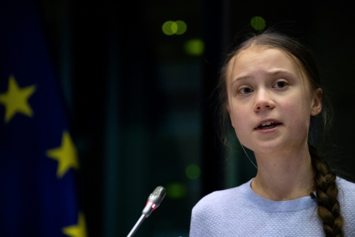 L'activiste suédoise Greta Thunberg prend la parole devant le parlement européen à Bruxelles, le 4 mars 2020