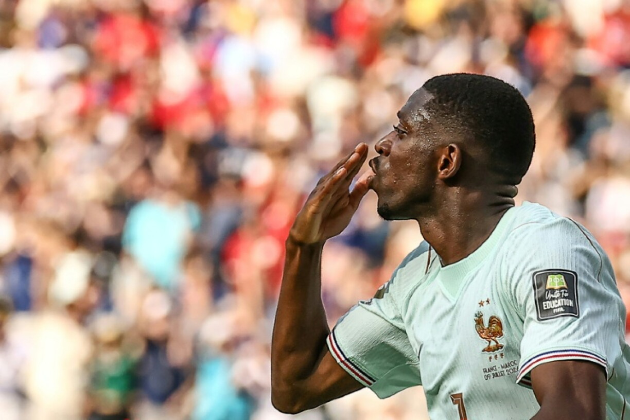 La célébration de l'attaquant Ousmane Dembélé après avoir marqué le deuxième but de la France face au Maroc (2-0) en quart de finale du Mondial aux Etats-Unis, le 9 juillet 2026 à Foxborough