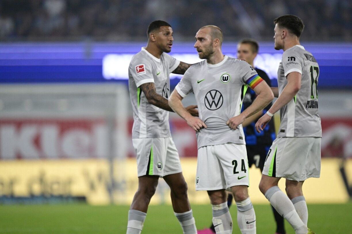 De Christian Eriksen vum VfL Wolfsburg wärend der Partie géint den den SC Paderborn