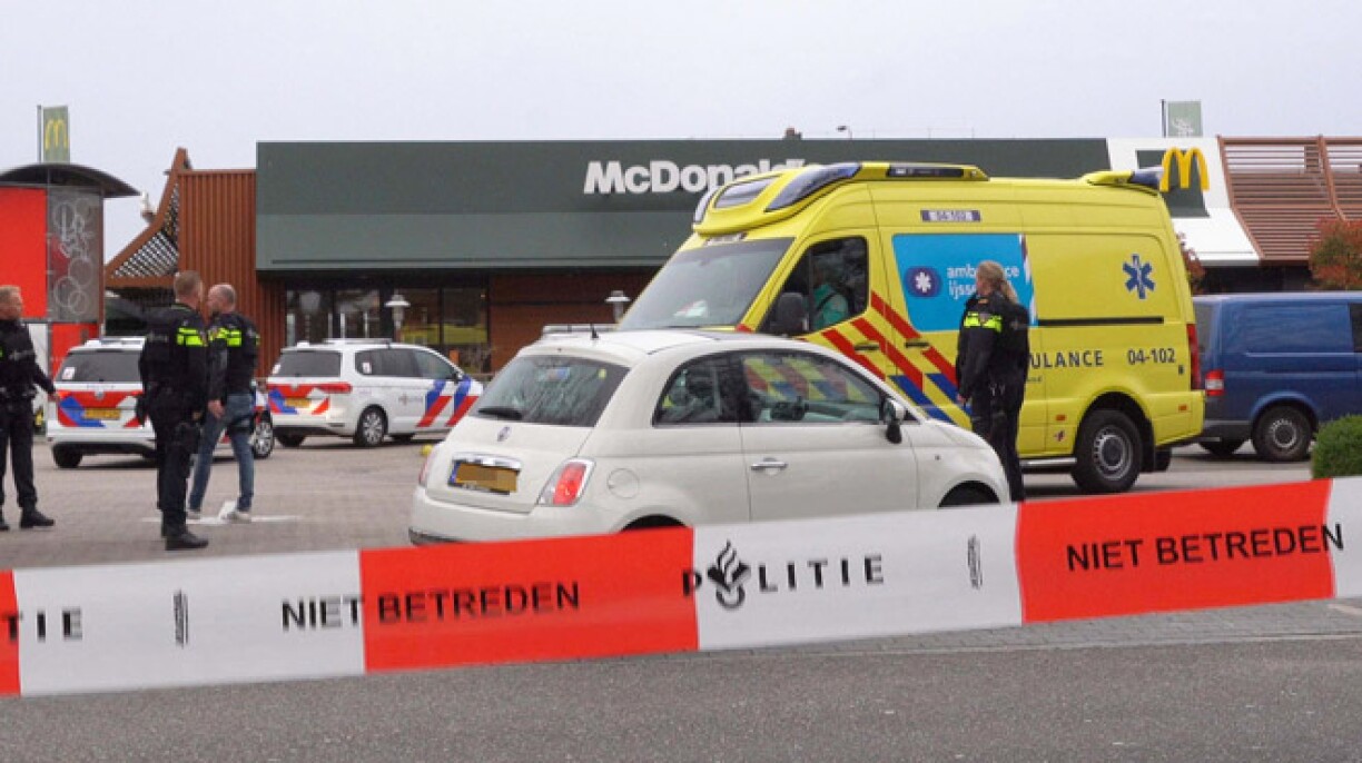 Un homme ouvre le feu dans un McDonald's du nord des Pays-Bas: deux personnes sont mortes