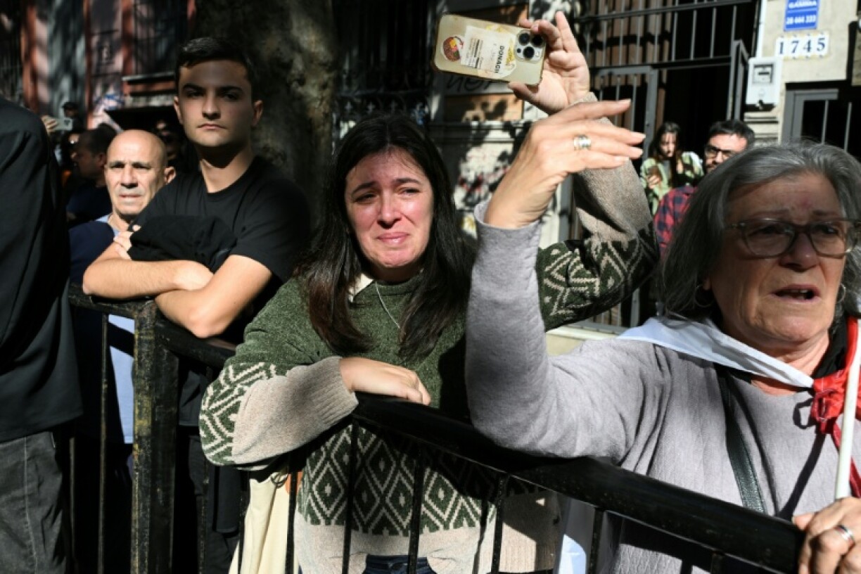 Emotions ran high in Montevideo as Uruguayans watched the funeral cortege of revered former president Jose 'Pepe' Mujica pass