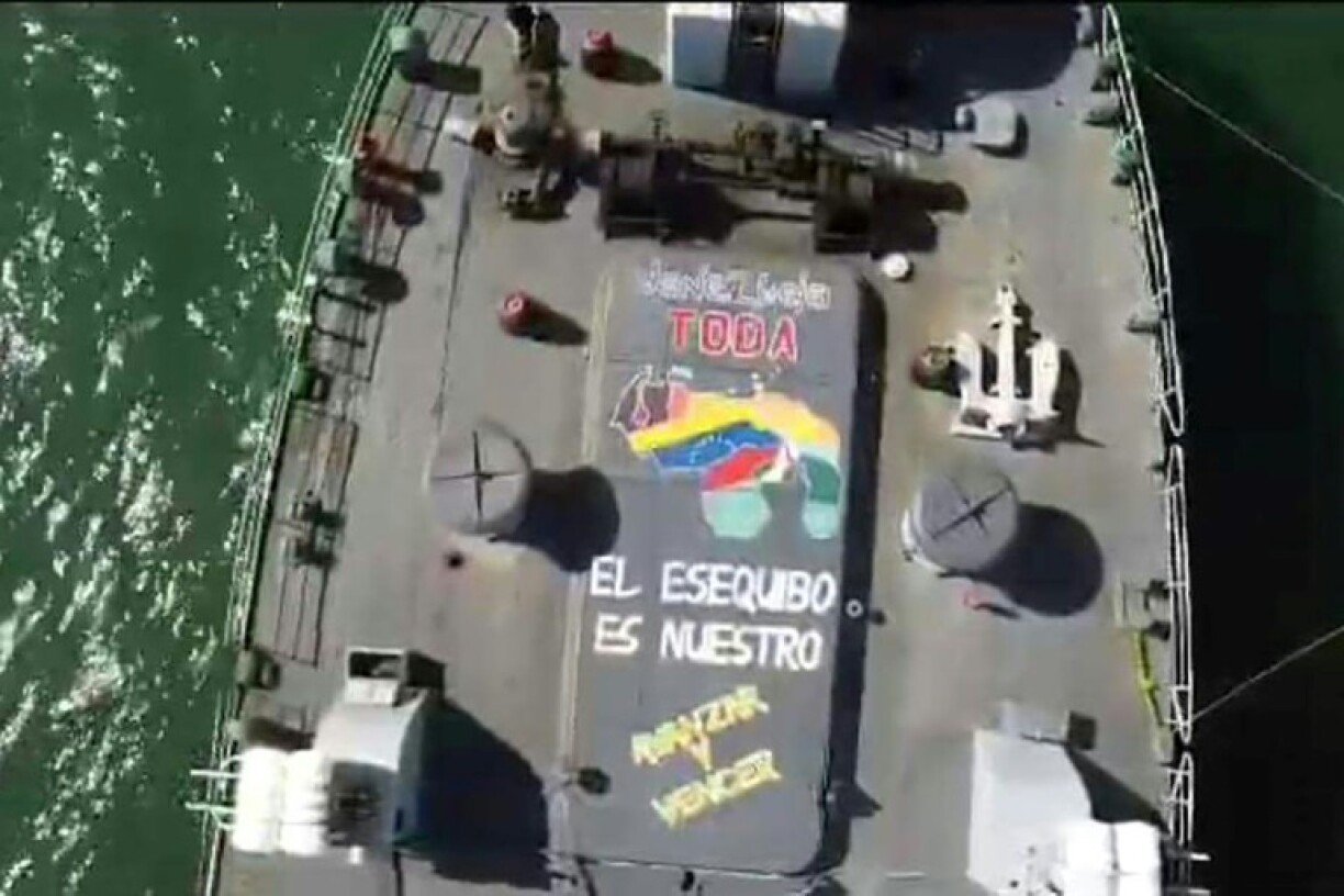 A Venezuelan fregate with the message 'Essequibo is ours'