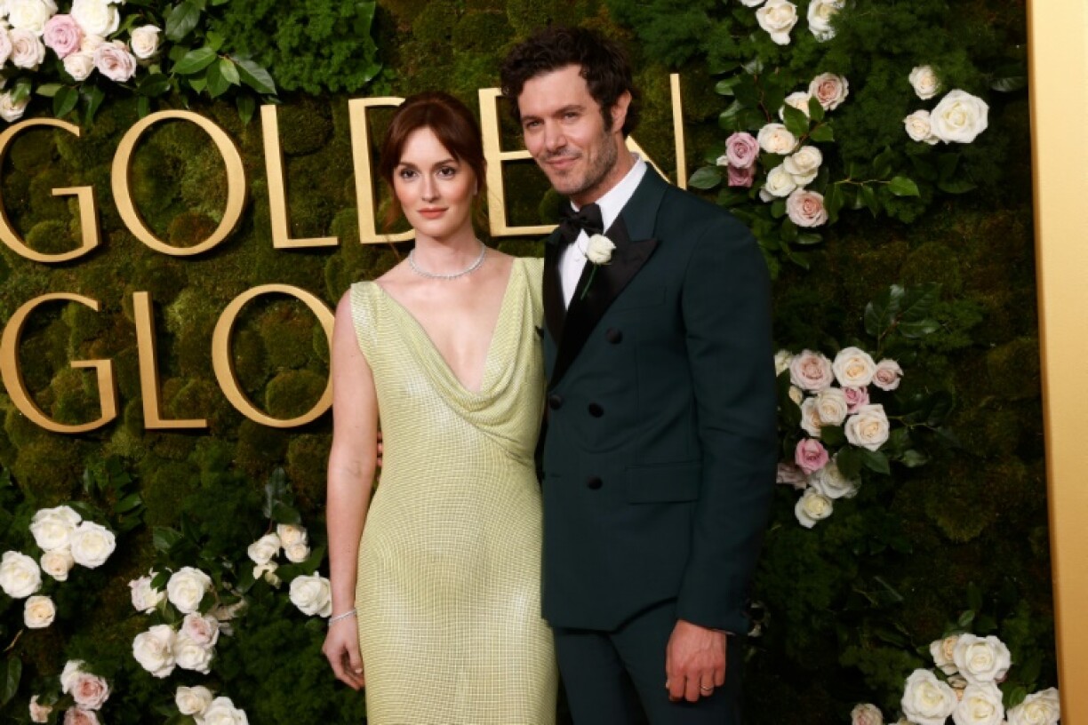 US actor Adam Brody (R) and US actress Leighton Meester, seen at the Golden Globes, have reportedly lost their home