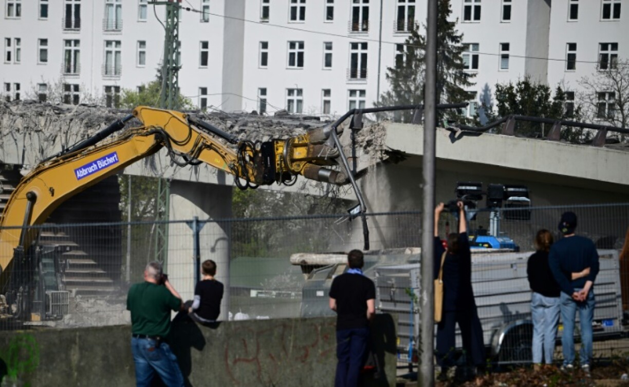 Thousands of roads and bridges, many from the 1960s and 1970s, are reaching the end of their lifespans