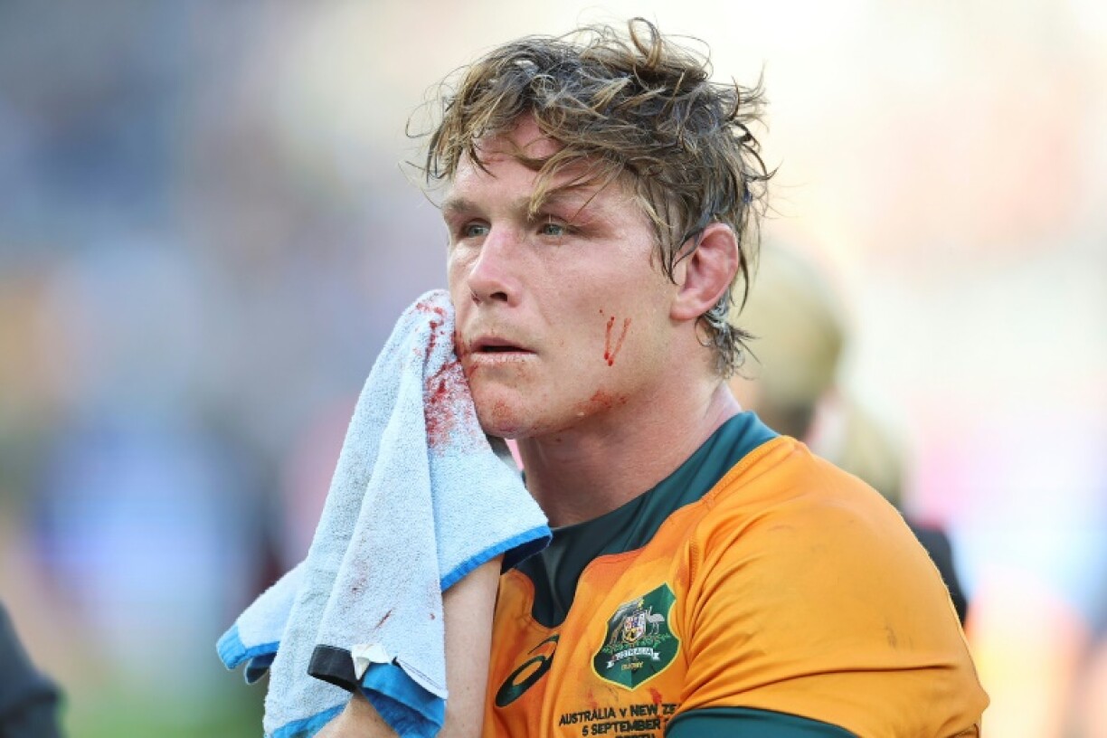 Wallabies great Michael Hooper is set to make a comeback in Japan