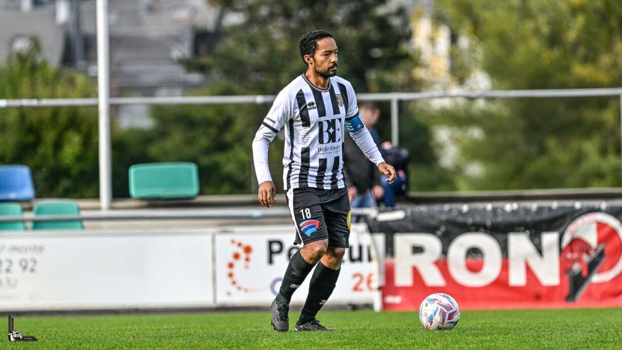 Ça fait presque dix ans que Manu Lapierre a rejoint la Jeunesse. L’histoire pourrait se terminer dès cet hiver puisque le joueur français va devenir papa pour la deuxième fois.