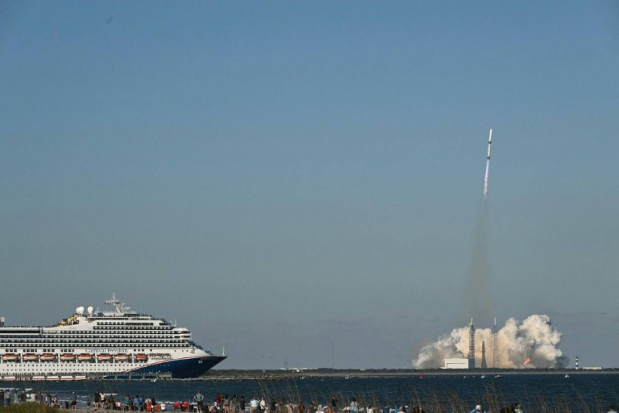 Blue Origin's New Glenn rocket lifts off for its second mission, the NG-2, from Space Launch Complex 36 at the Space Force Station in Cape Canaveral, Florida