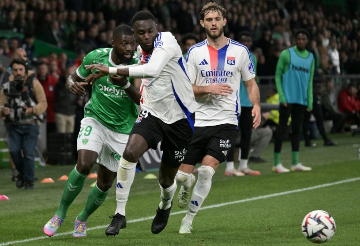 Saint-Etienne and Lyon, who are local rivals, are facing up to the end of the French season with trepidation