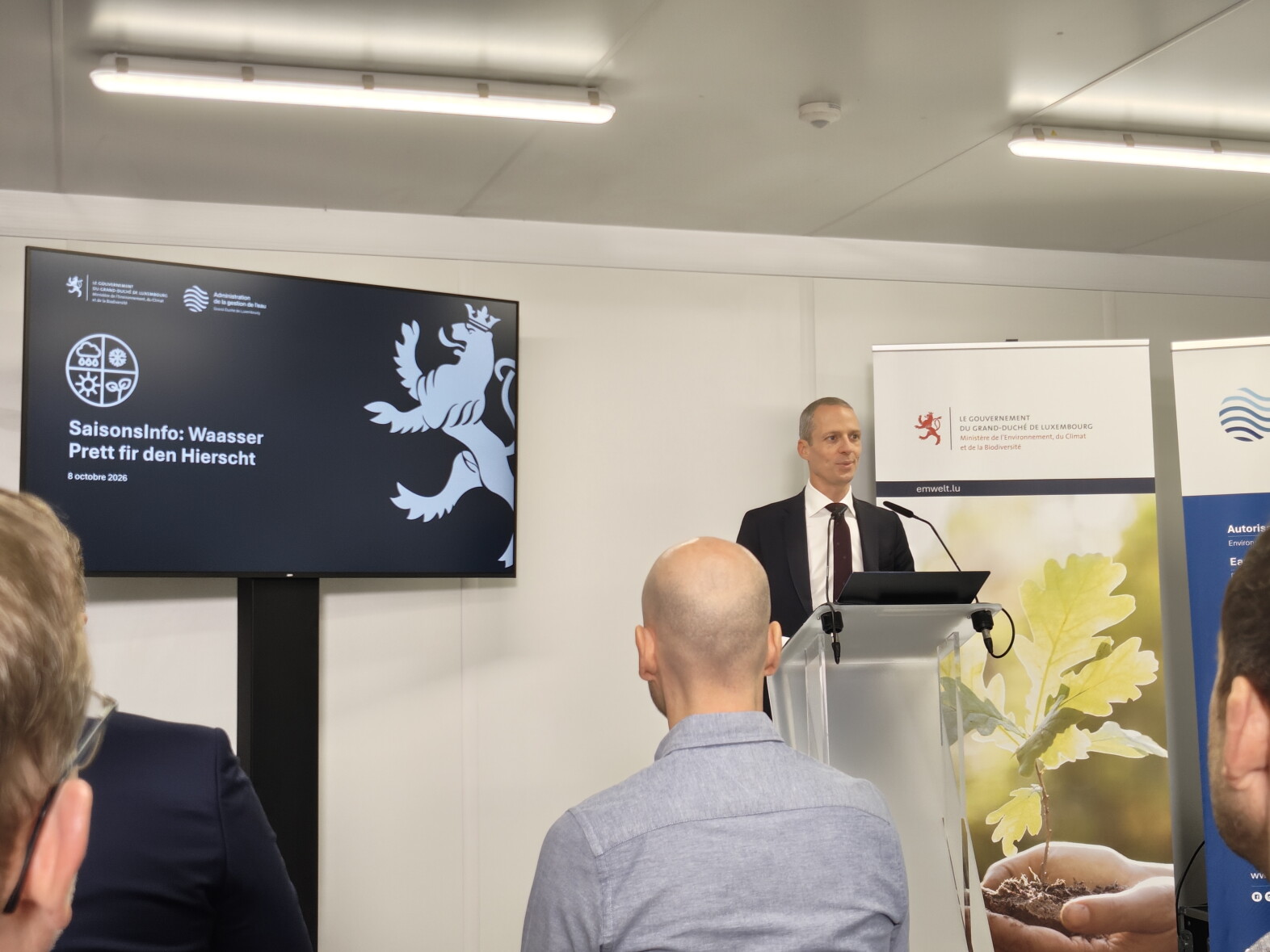 Photograph Risk Management Preparing for autumn: Government warns of increased flood risk ...