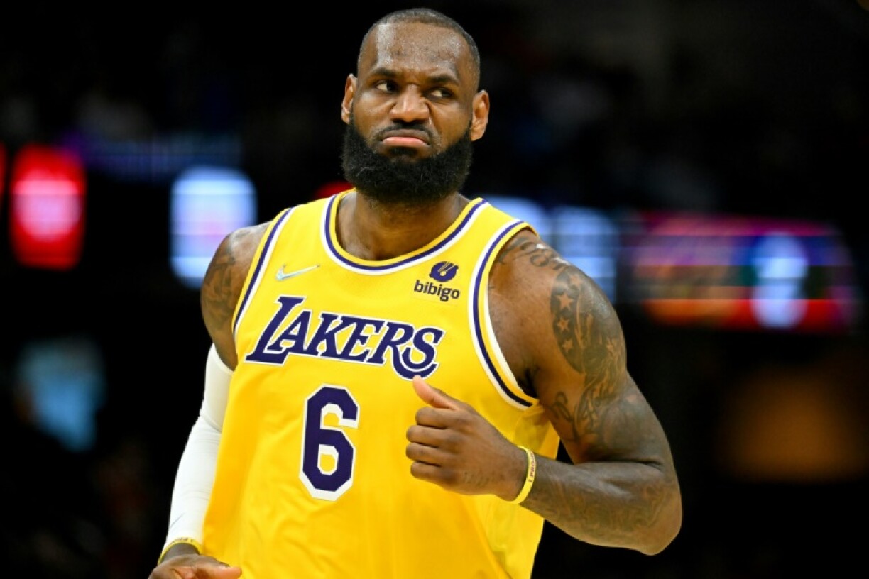 La superstar des Los Angeles Lakers LeBron James ne disputera pas les play-offs NBA pour la 4e fois de carrière,