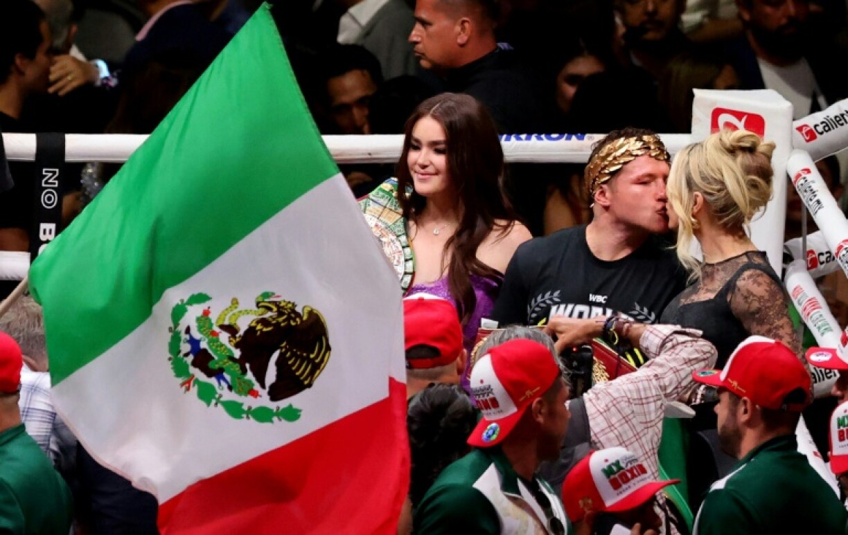 Le boxeur mexicain Saul