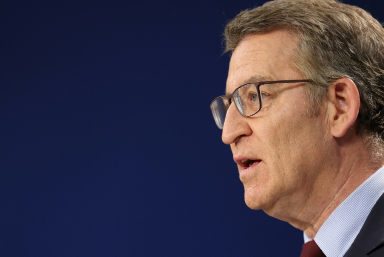 Popular Party leader Nunez Feijoo has accused Sanchez of 'playing the victim before judges'