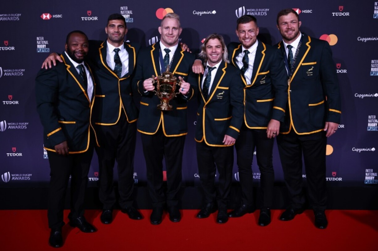 Des champions du monde sud-africains lors de leur arrivée à la cérémonie des World Rugby Awards, le 29 octobre 2023 à Paris
