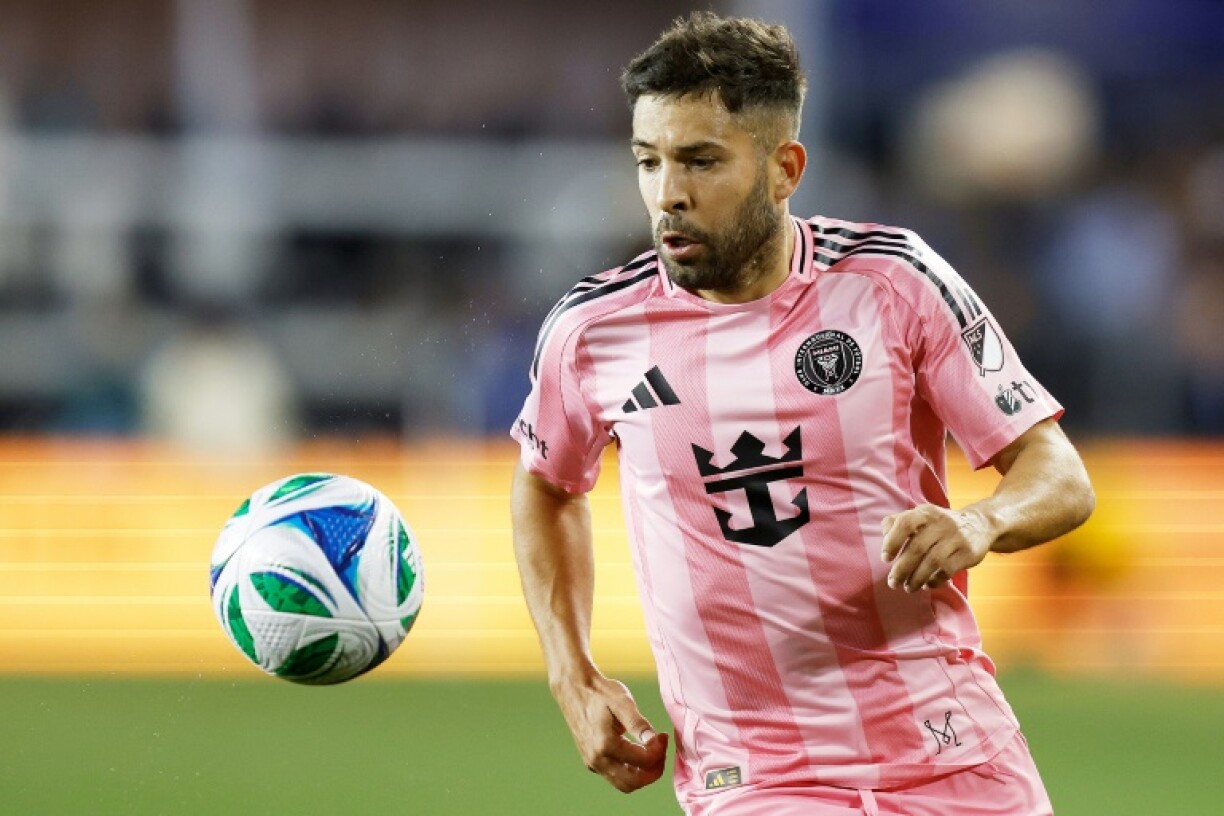 Former Spain international Jordi Alba has signed a two-year contract extension with Inter Miami
