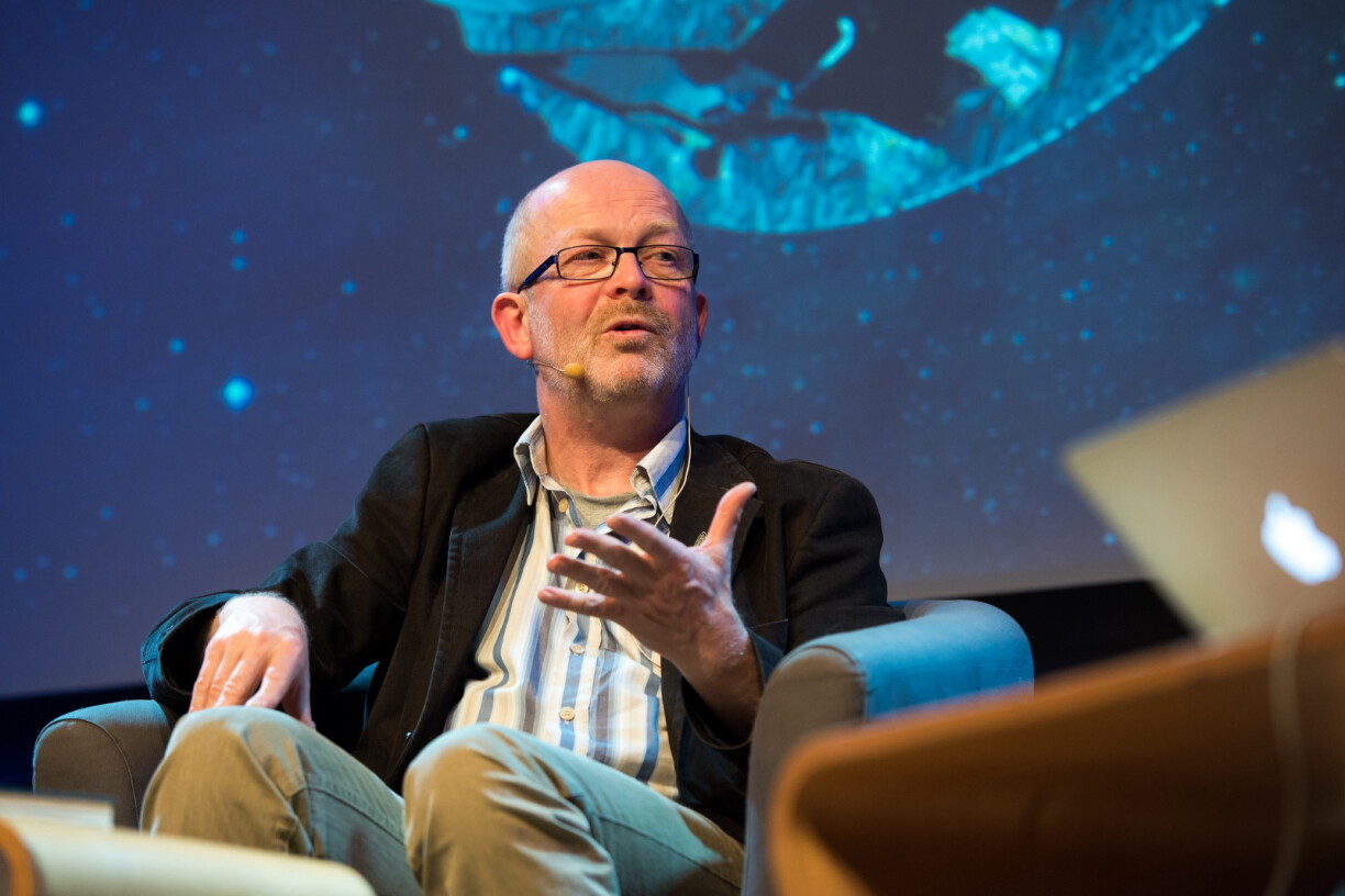 Den Astronomie- a Sonnenexpert vun der Esa Rainer Kresken.