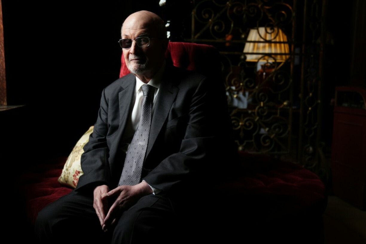L'écrivain Salman Rushdie à Londres, le 11 octobre 2025