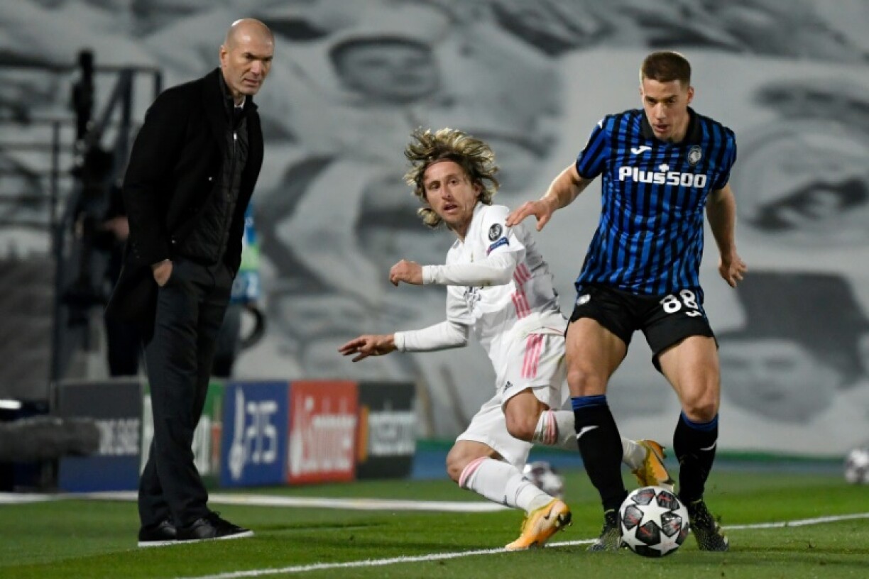 Le Real Madrid alors entraîné par Zinedine Zidane a croisé l'Atalanta Bergame en huitième de finale de la Ligue des champions 2020-2021. Le club espagnol s'était qualifié mais le gardien Thibaut Courtois se souvient d'une confrontation