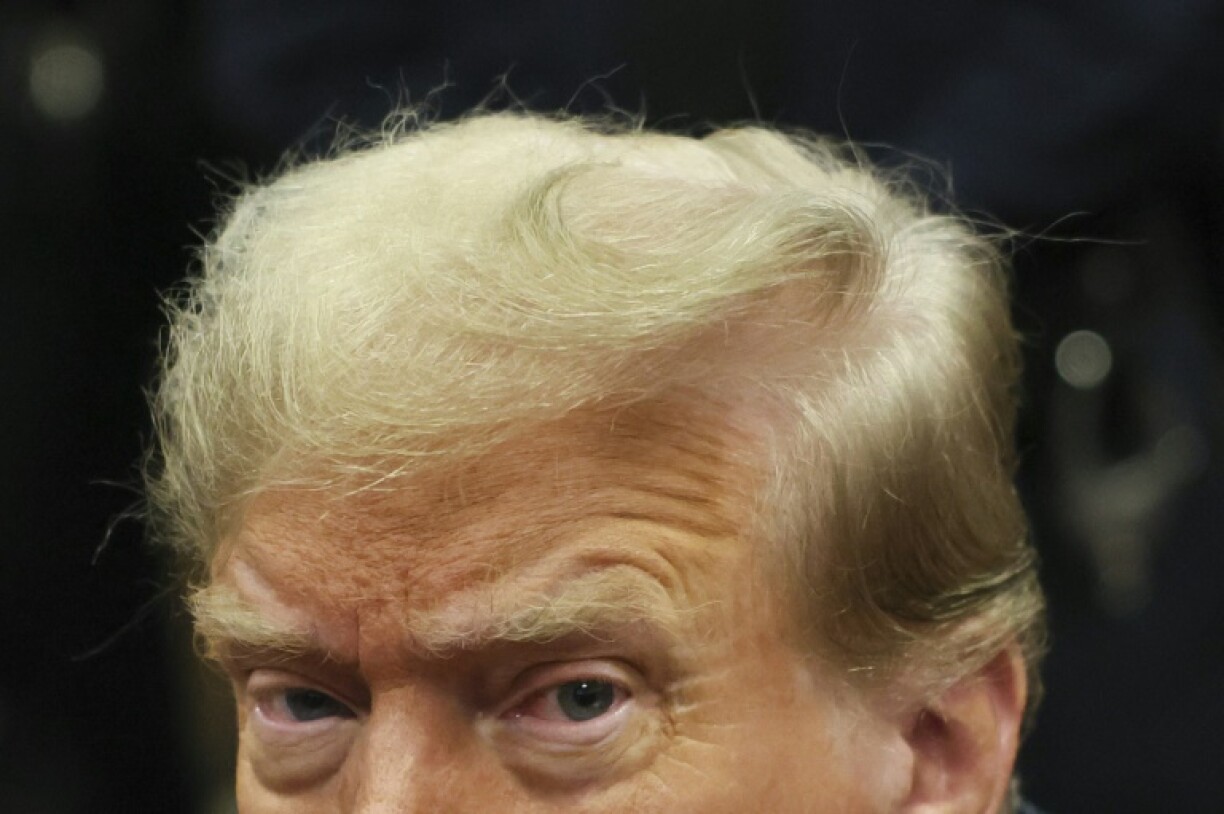 Donald Trump, au tribunal pour son procès pénal à New York, le 23 avril 2024