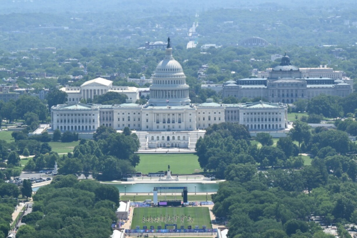 Erneute Niederlage für US-Präsident Donald Trump im Kongress: Rund drei Wochen nach dem Repräsentantenhaus hat am Dienstag auch der Senat in Washington für ein Ende des Iran-Kriegs gestimmt.