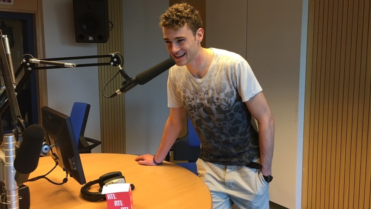Kamil Rychlicki dans les locaux de RTL Luxembourg: c'était en 2016, peu avant sa première expérience professionnelle, en Belgique, à Maaseik.
