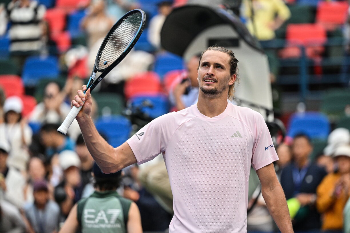 Germany's Alexander Zverev celebrates after winning against China's Wu Yibing during their men's singles match at the Shanghai Masters tennis tournament in Shanghai on October 9, 2026. (Photo by Hector RETAMAL / AFP)