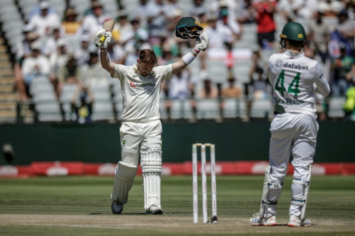 Josh Inglis acknowledges his century in Cape Town