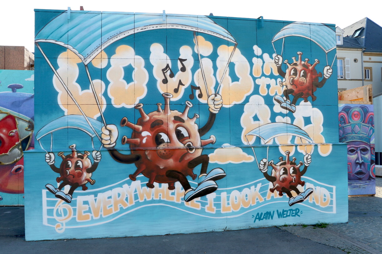 Un graffiti sur la Place Guillaume à Luxembourg.