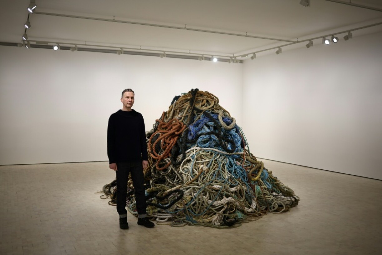 Artist David Shrigley and his team gathered discarded pieces of ropes from fishermen, climbing centres and docks across Britain