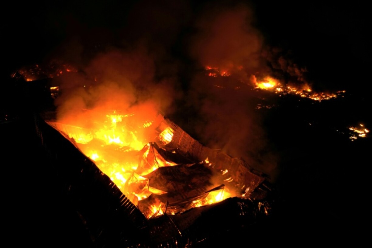 Several companies manufacturing tires, chemical products and other goods were located in the industrial area