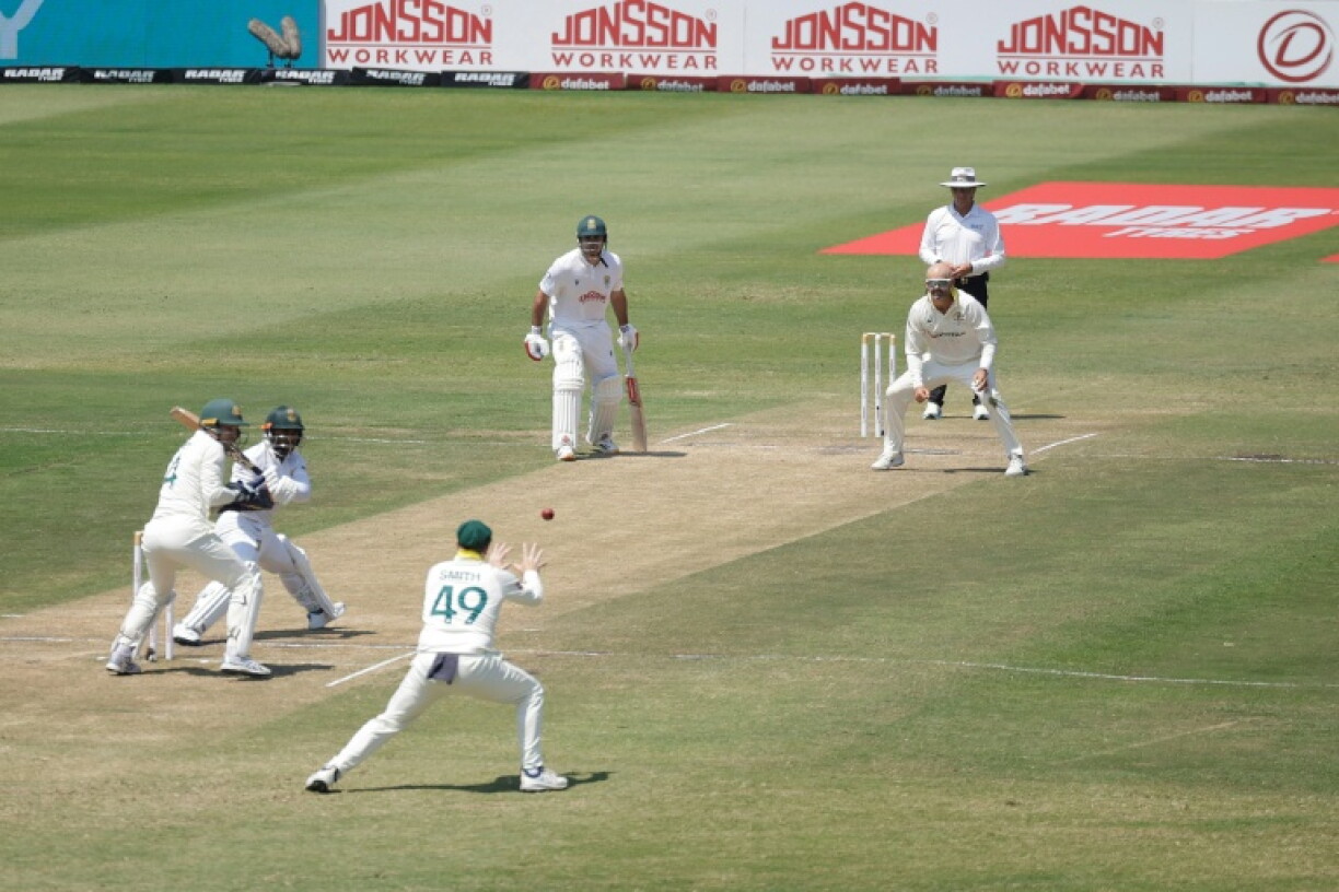 Australia's Steve Smith equalled the world record of 220 catches in Test cricket when he caught South Africa Temba Bavuma before going on to take three more and claim the record outright