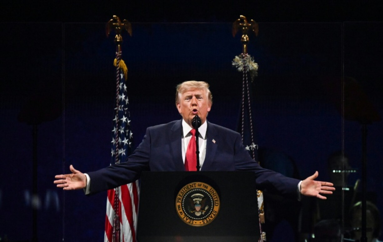 In seiner Rede zum 250-jährigen Bestehen der USA hat Präsident Donald Trump vor einer angeblich drohenden Übernahme des Landes durch "Kommunisten" gewarnt.