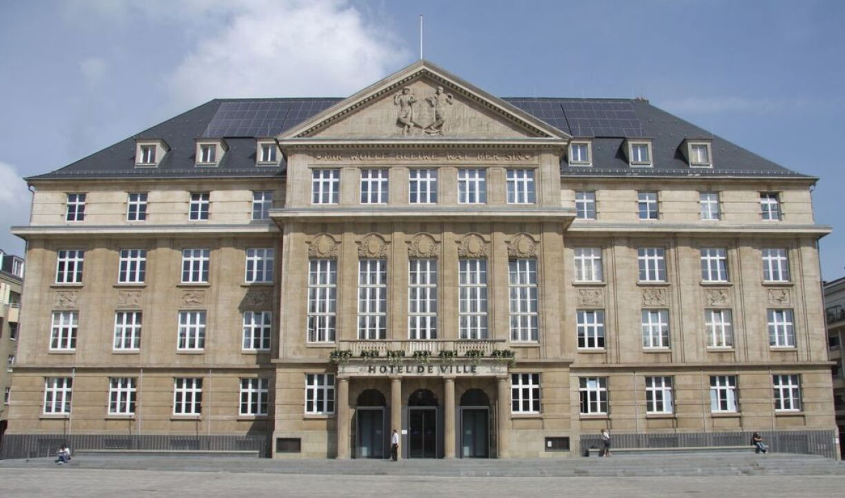L'Hôtel de Ville photographié à Esch-sur-Alzette