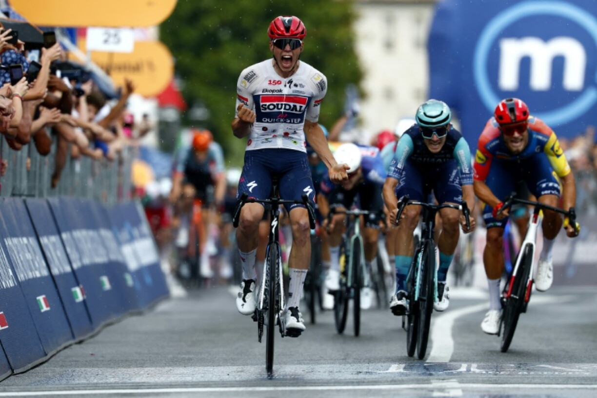 Le Français Paul Magnier remporte au sprint sa 3e étape dans le Giro le 28 mai 2026 à Pieve di Soligo