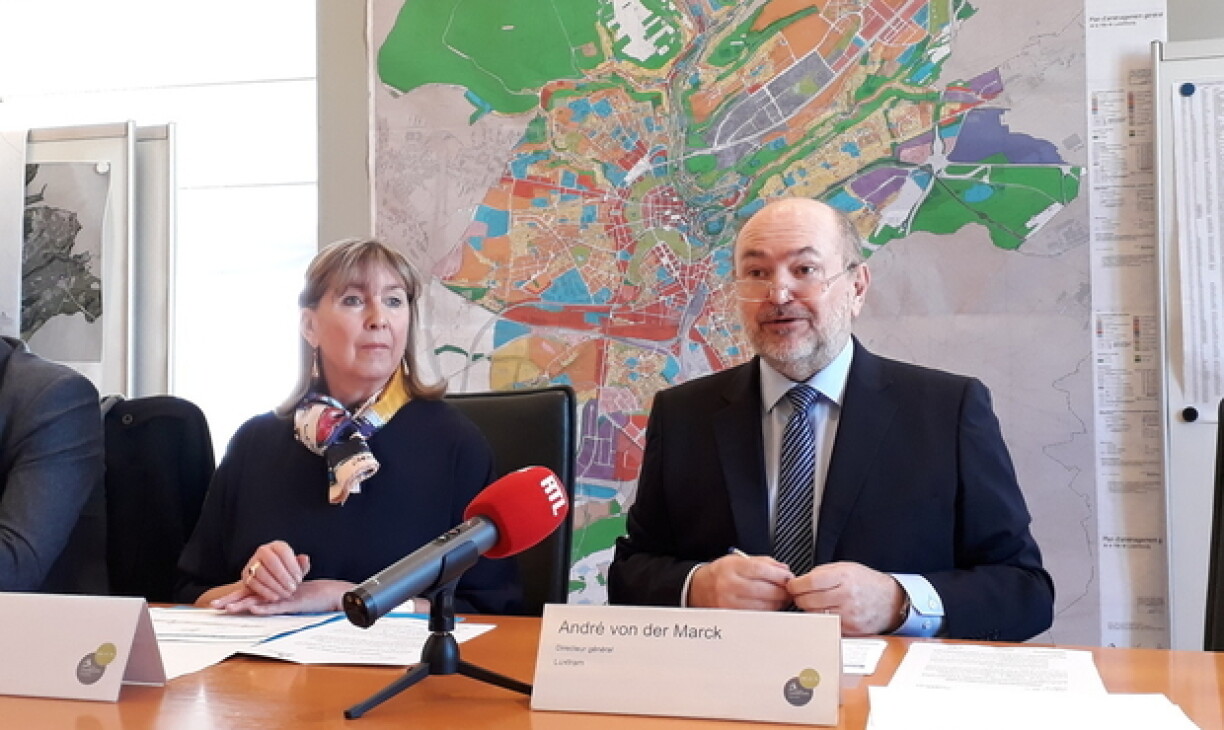 Lydie Polfer présente les travaux à venir avec André von der Marck, patron de Luxtram.
