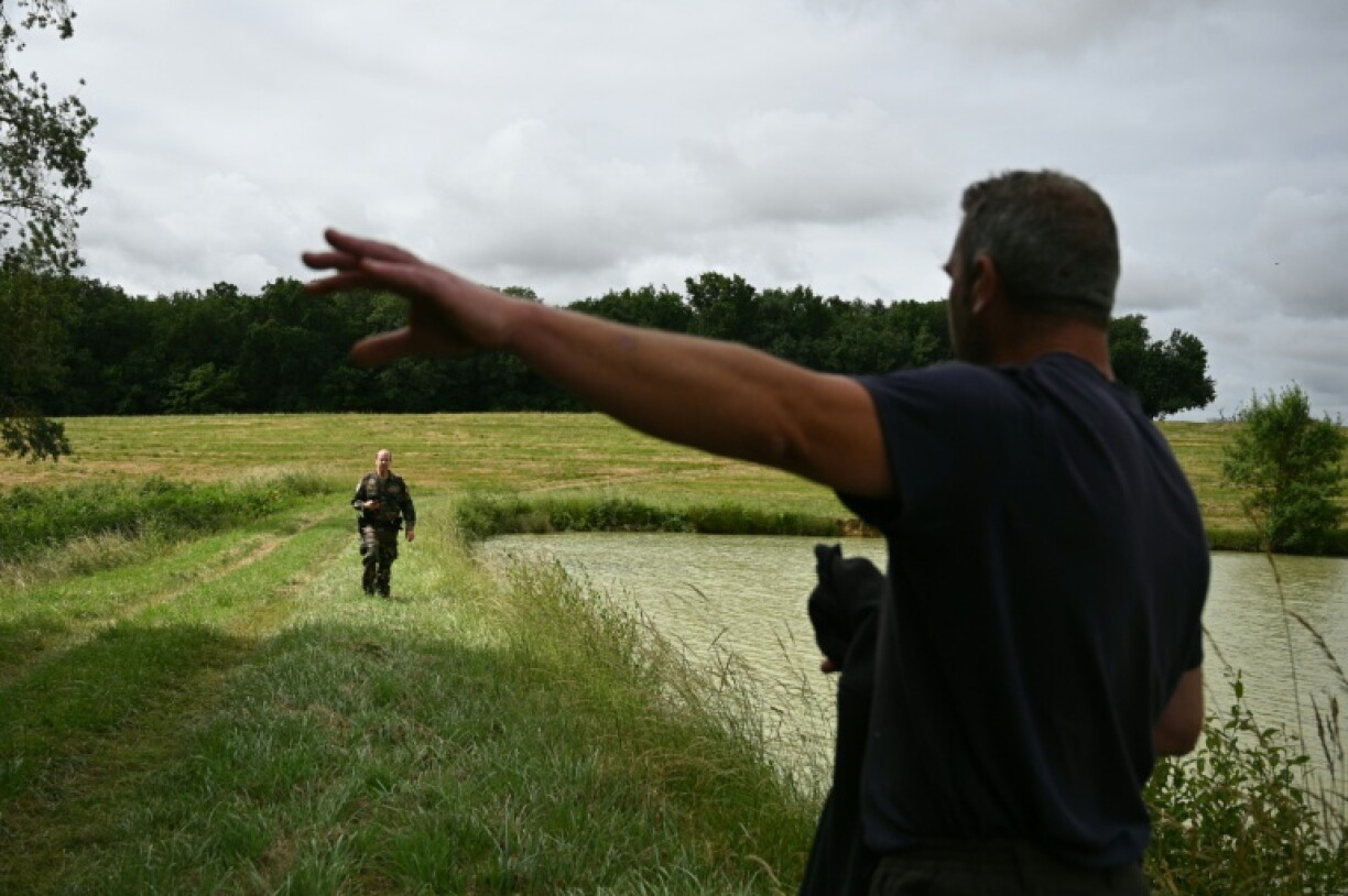 Gendarmes et chasseurs participent aux recherches de Lyhanna, la collégienne disparue depuis le 29 mai, près de Goutz dans le Gers le 3 juin 2026