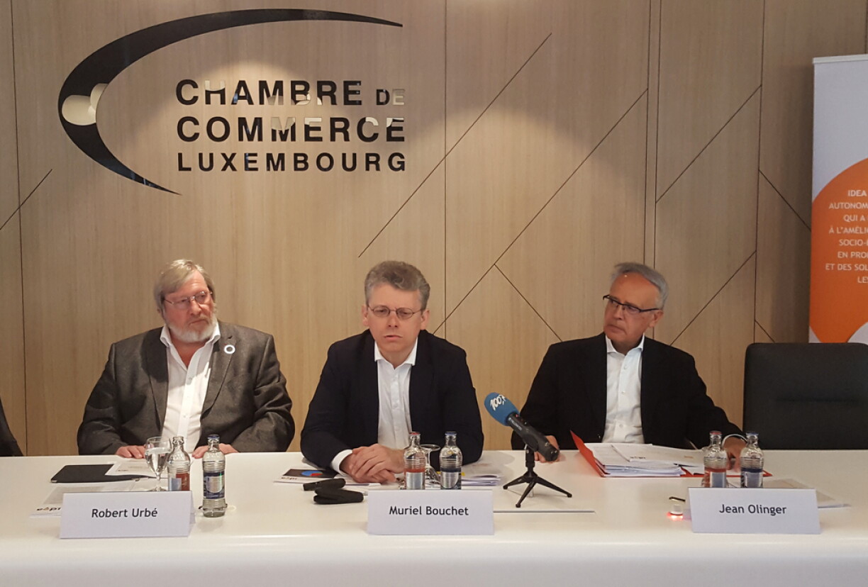 De g. à dr : Robert Urbé (Caritas Luxembourg), Muriel Bouchet (Fondation Idea), Jean Olinger (ancien inspecteur des finances).