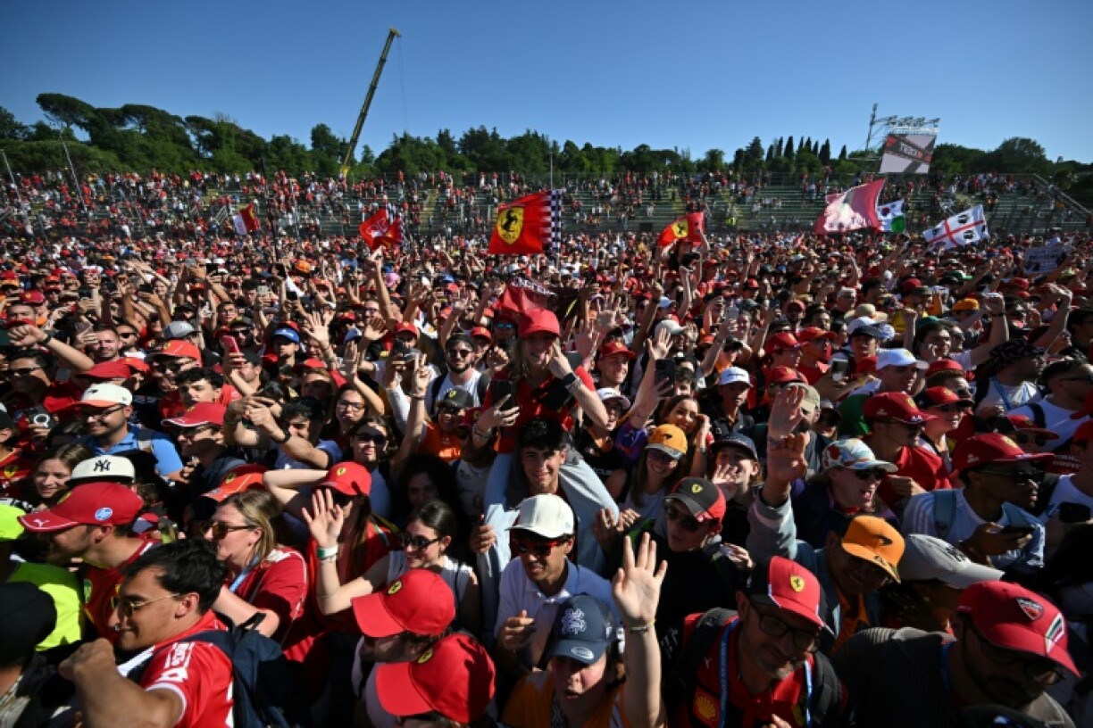 Fans thronged the Imola autodrome