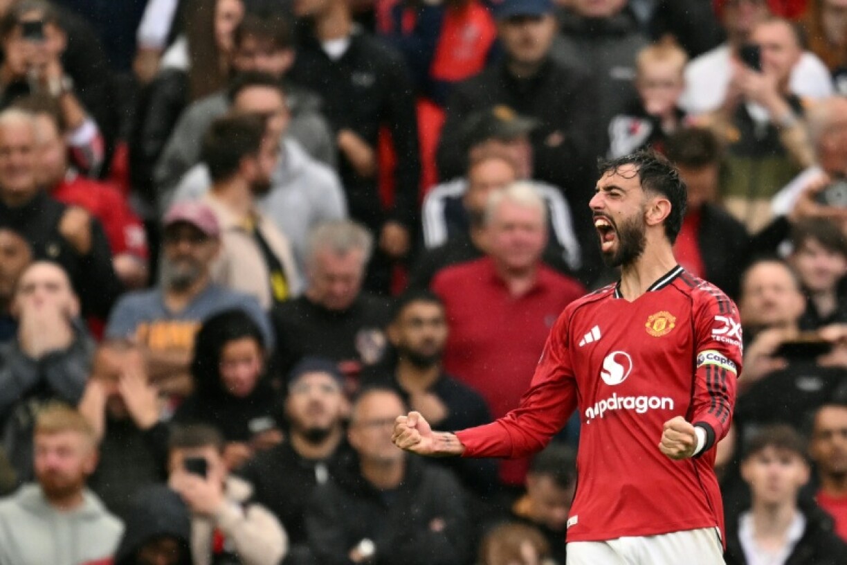 Bruno Fernandes' penalty secured Man Utd's first win of the season