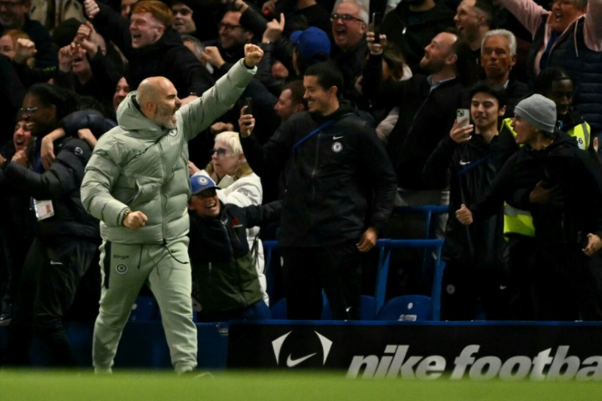 Chelsea's manager Enzo Maresca celebrates a 2-1 win over Liverpool