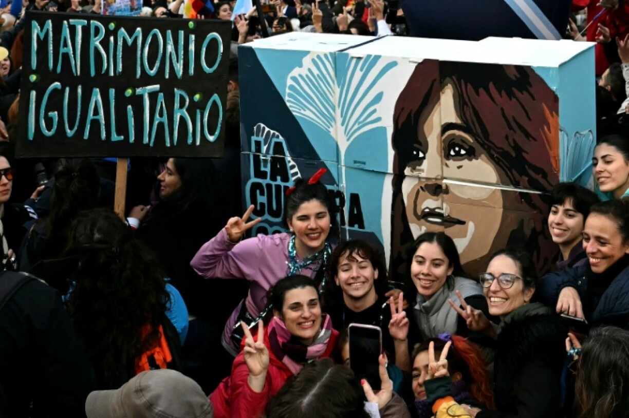 Supporters of former Argentine President Cristina Fernandez de Kirchner kept vigil outside her home for a week after she lost her final appeal against her fraud conviction