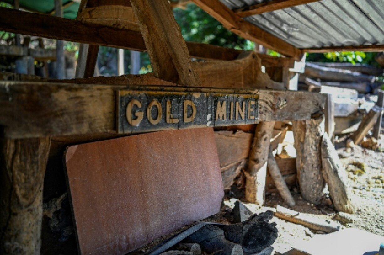 El Salvador's President Nayib Bukele has said that in order to bring investment to the country, his government needs to lift the measure that has prohibited gold mining since 2017