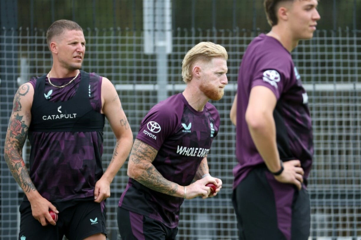 England captain Ben Stokes (centre) practises in Perth.