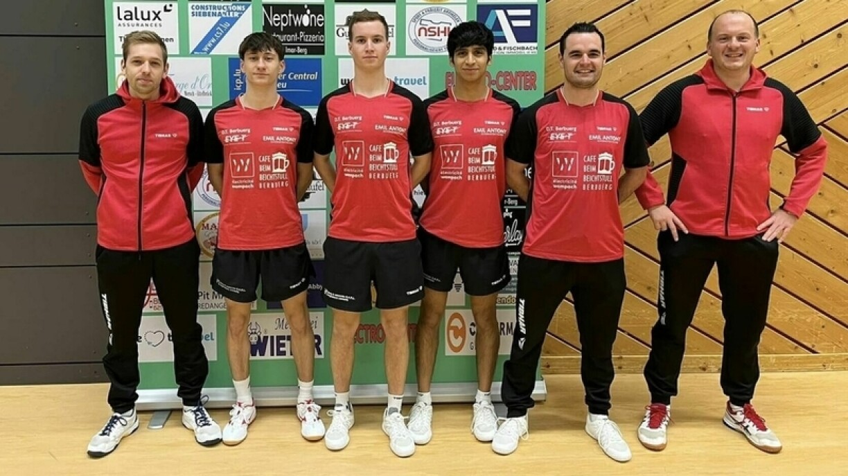 Vu lénks no riets: David Henkens, Tom Scholtes, Michael Schwarz, Leandro Fuentes, Luc Michely, Johannes Wilhelm