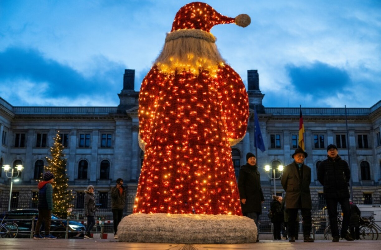 Wall Street losses put paid to the usual 'Santa Claus rally'
